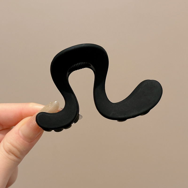 1 # Black about 8.5cm